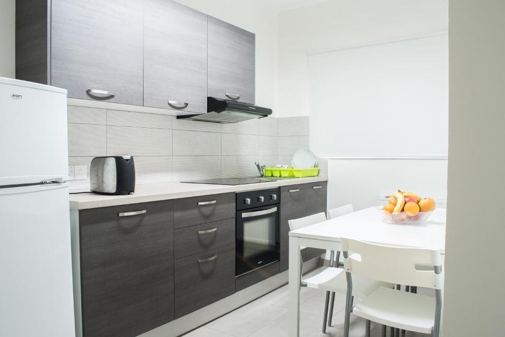 Lordos Hotel Apartments Nicosia Bilik gambar